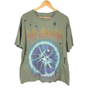 Def Leppard Shirt M Adrenalize Distressed Short Sleeve Band Tee Rock Grunge